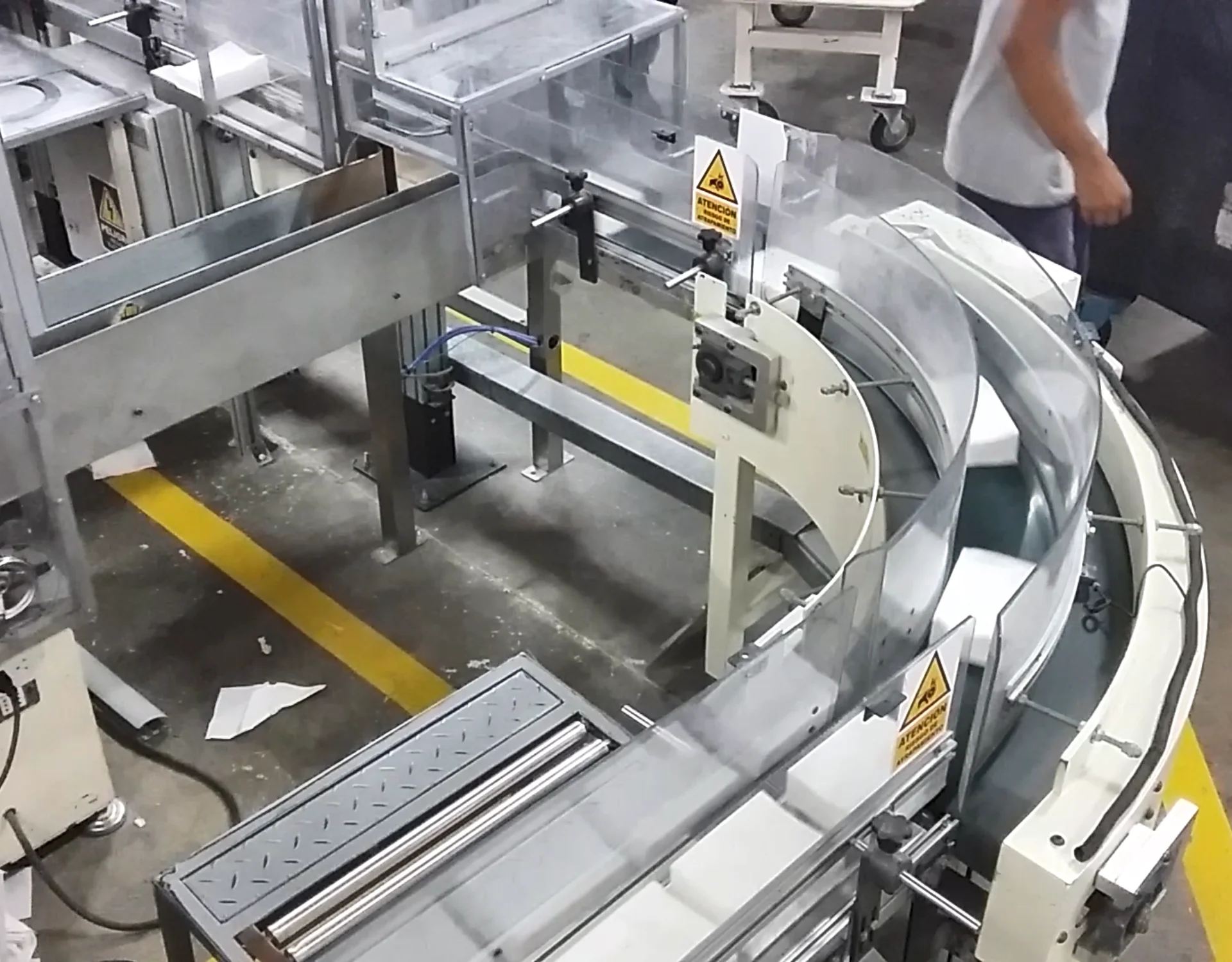 Automatización de Máquina Estuchadora