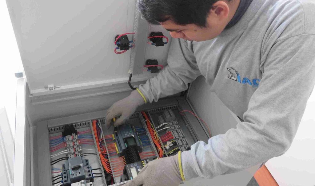 Beneficios de la Programacion PLC