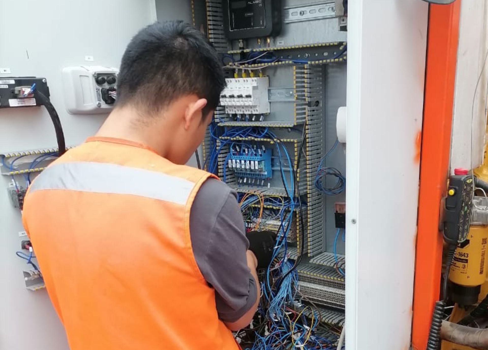 Mantenimiento de Tableros Eléctricos de Control