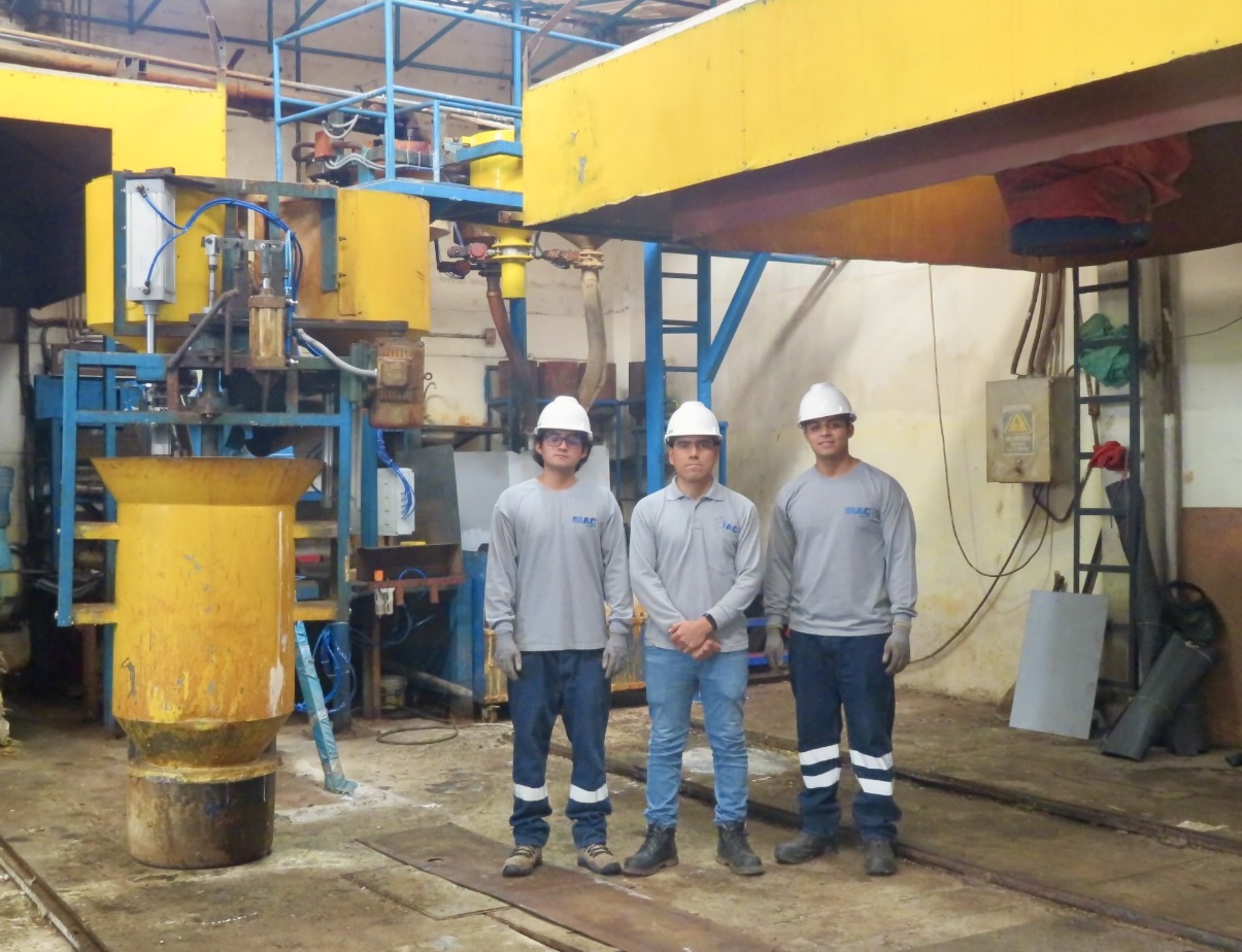 Sistema automatizado de dosificación y mezcla de químicos en la industria manufacturera